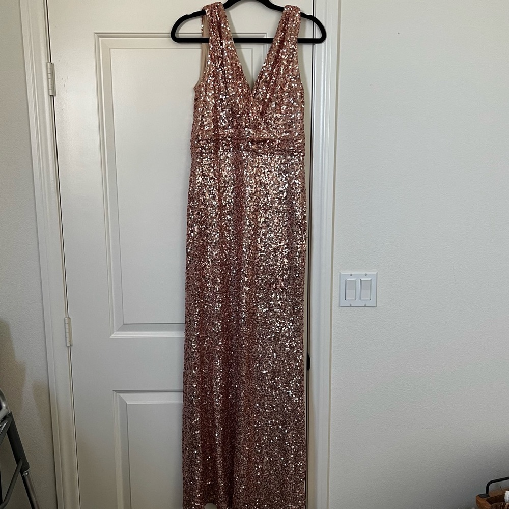Badgley Mischka Sequin rose gold maxi dress size 8